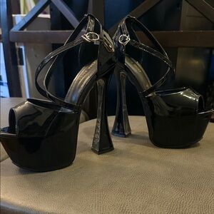 NEW never worn Elegant Black Platform Heels by kayina shoes size 37